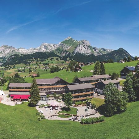 Hotel Stump's Alpenrose Wildhaus Exterior foto